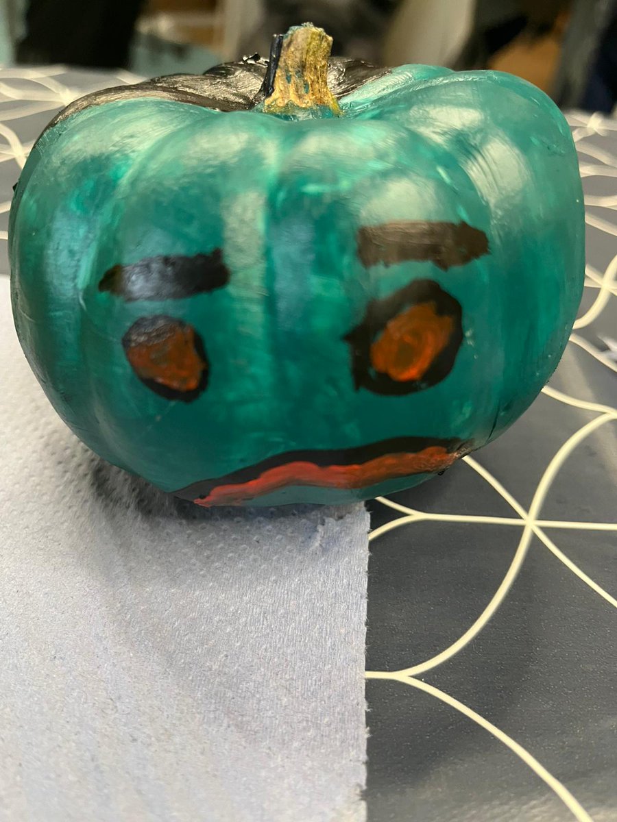 There were a lot of laughs in the Bothy today. We embraced the Monster theme of this years <a href="/gsc1/">Glasgow Science Centre</a> Halloween Family Party, jumped on the band wagon and  painted some pumpkins. Our young creatives from <a href="/AyrshireColl/">Ayrshire College</a> were pretty pleased with their art and design work #paintedpumpkin