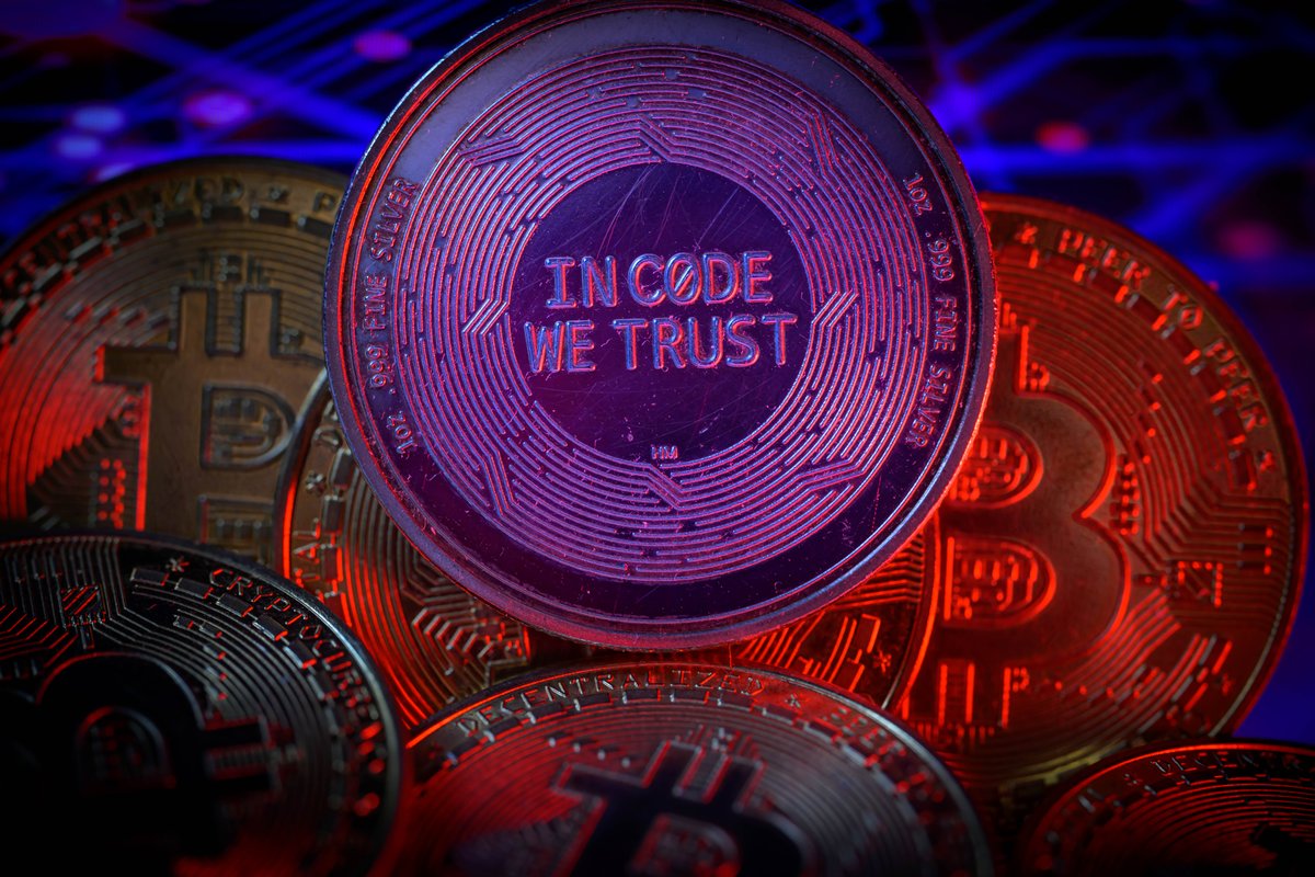 Bitcoin's recent surge to $72,000 has revitalized the crypto market, attracting investor interest as the U.S. election looms. Discover the latest insights here.
trackinsight.com/en/etf-news/bi…