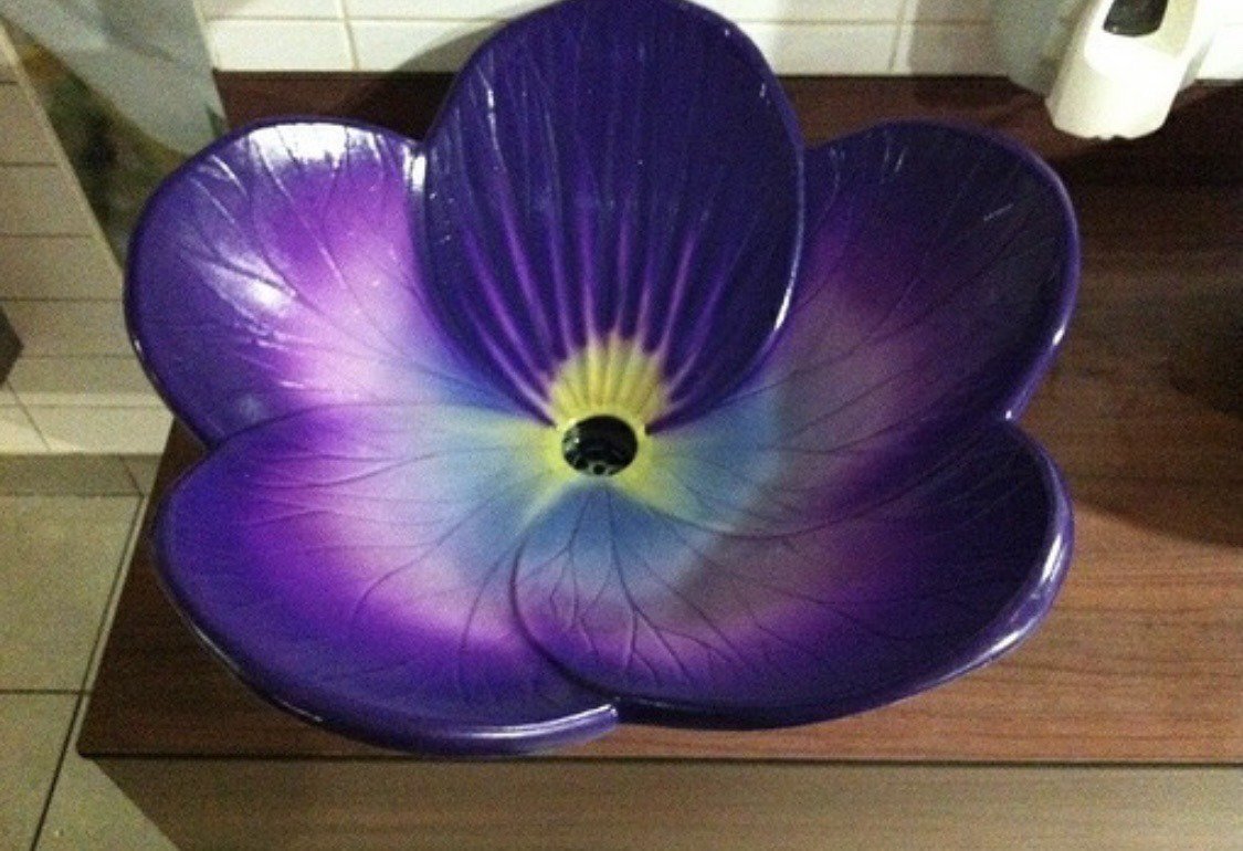dearlybeloves's tweet image. flower sink