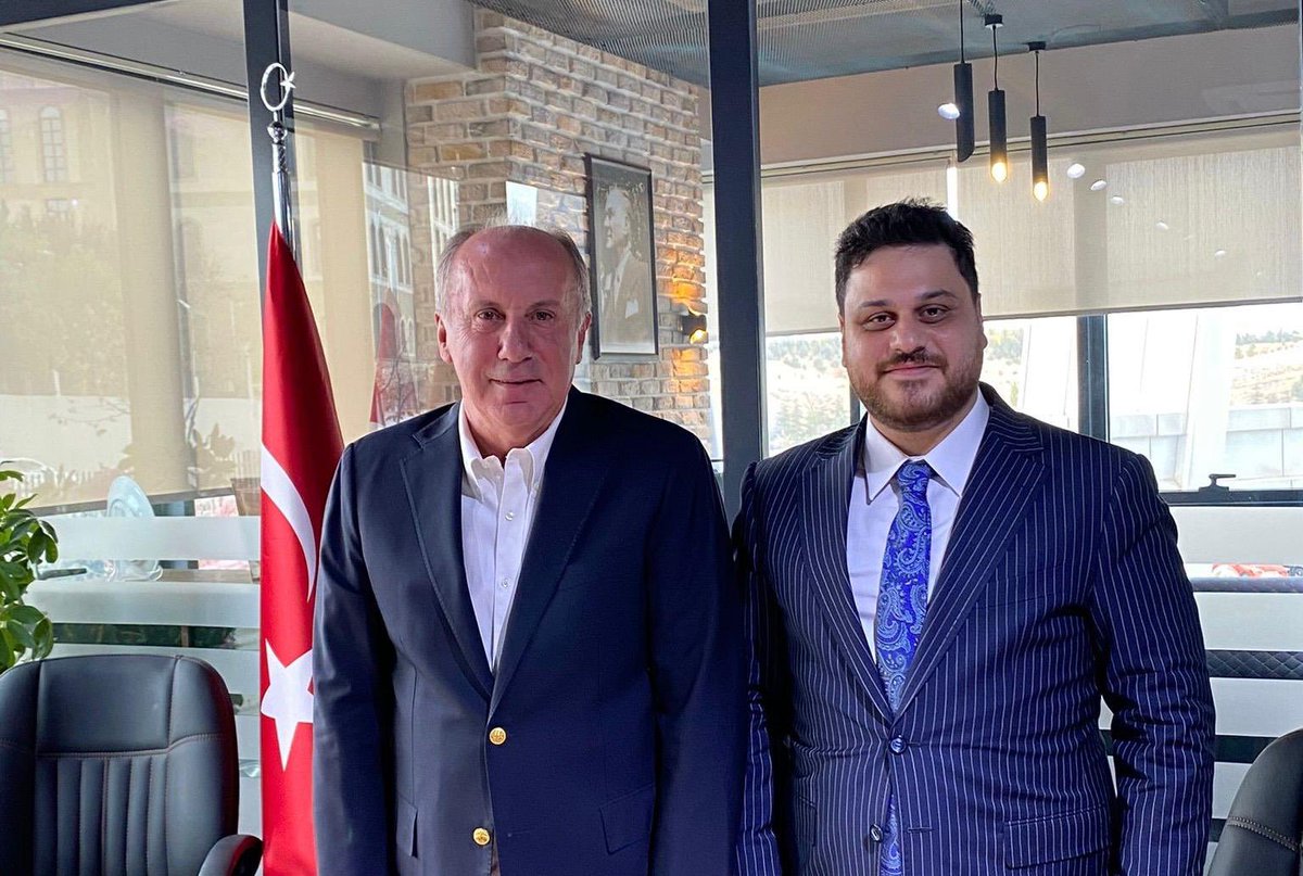 Ghost08334016's tweet photo. Memleket Partisi Genel Başkanı Muharrem İnce ile Bağımsız Türkiye Partisi Genel Başkanı Hüseyin Baş Memleket Partisi Genel Merkezinde bir araya geldi.
@vekilince @MemleketimParti https://t.co/EvzShPu6E3