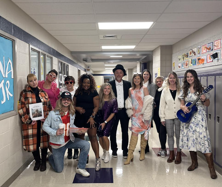 Mrs. Fuller tweet media