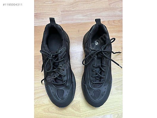 İkinci el zara siyah renk erkek 42 numara ayakkabı
İlan No: 1195004311
sahibinden.com/ilan/ikinci-el…