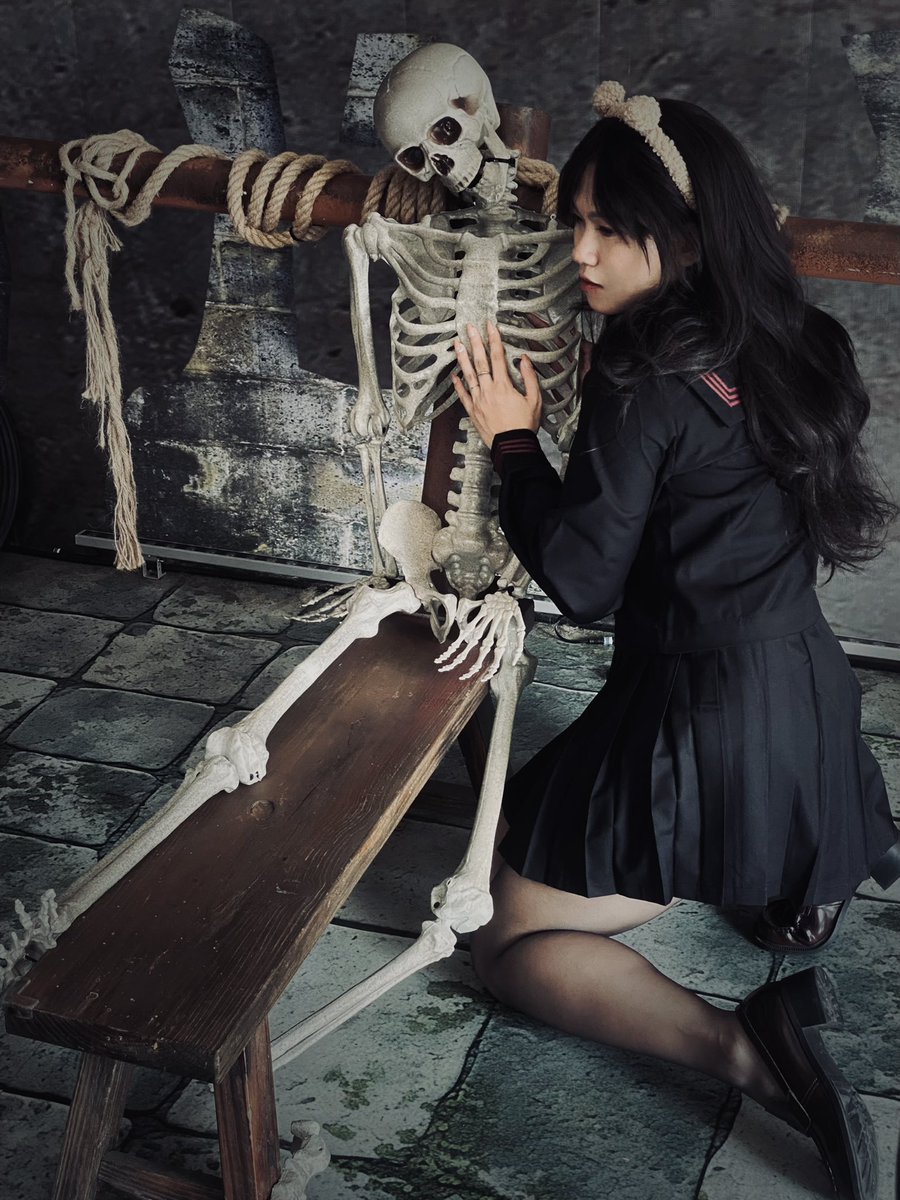 随机刷新了个小魅魔
大家快来抓住她🎃
 #伪娘 #魅魔 #四爱
