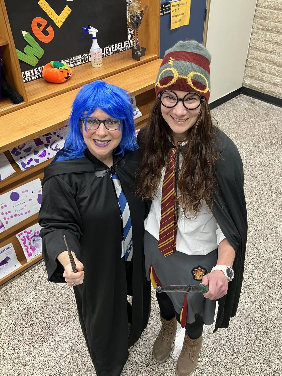 St. Andrews School tweet media