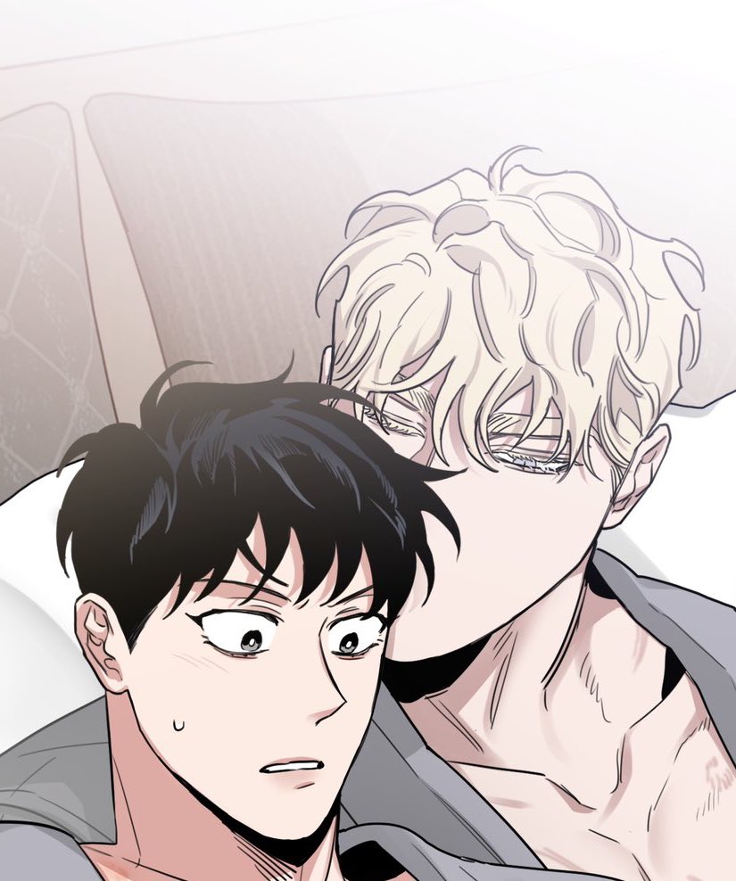 lucifershat616's tweet photo. hair down                            hair up

#장미와샴페인 https://t.co/sfPs3EiDzZ