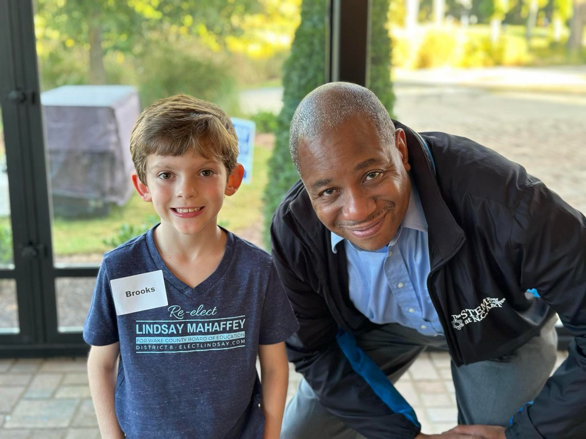 MoGreenforNC's tweet photo. This race is about all of our state’s children. Every one of them deserves access to an excellent public education.

As the only experienced candidate, I will advocate for raising teacher pay &amp; ensuring academic excellence — for Brooks &amp; every child across North Carolina. https://t.co/4Ahx9homhc