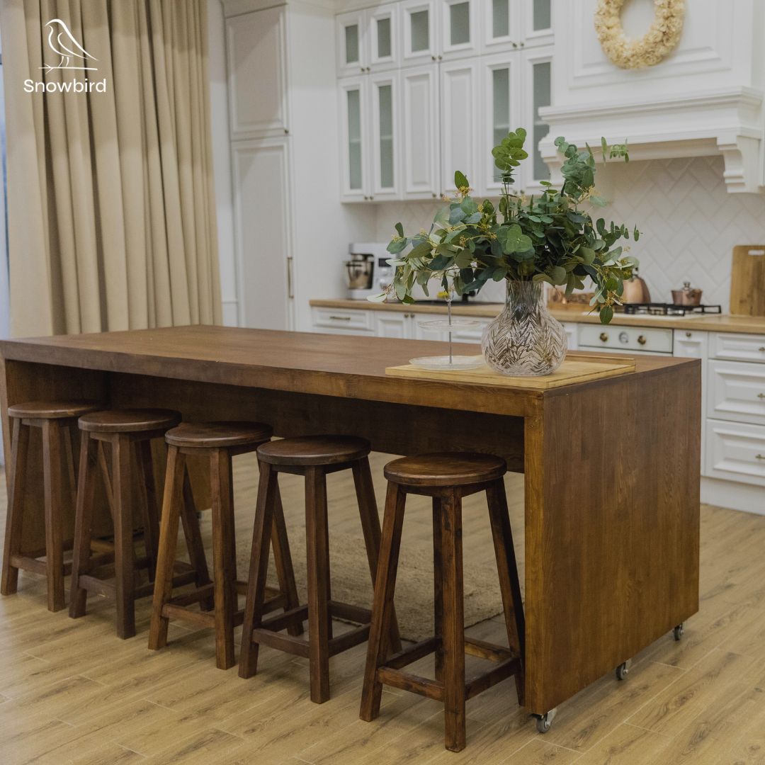 TrustSnowbird's tweet image. 🌟🍽️ We love how this versatile piece not only enhances the aesthetic of your kitchen but also offers unparalleled flexibility.

💡 What do you think of this stylish solution?

#IngeniousDesign #bergencounty #handymanservices #HomeCare #LuxuryHome #HomeRepairs #NewJerseyLife