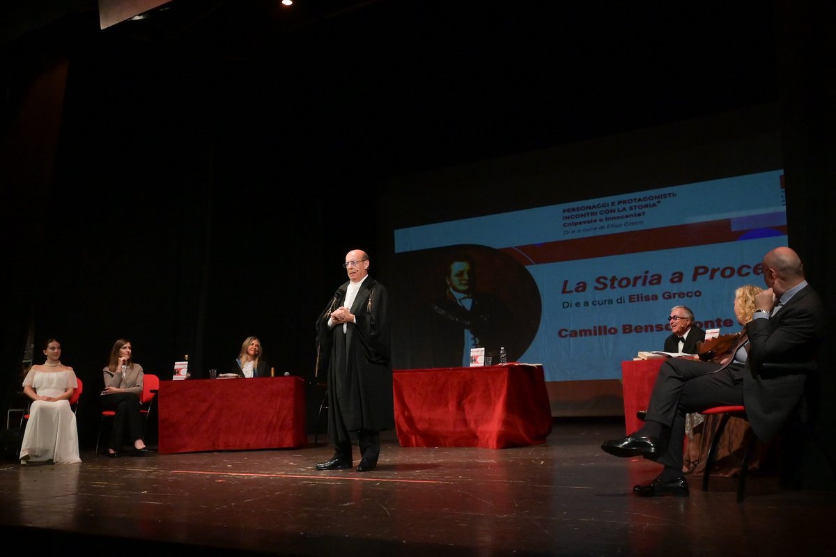 STORIA A PROCESSO e RING DELLE IDEE di Elisa Greco tweet media