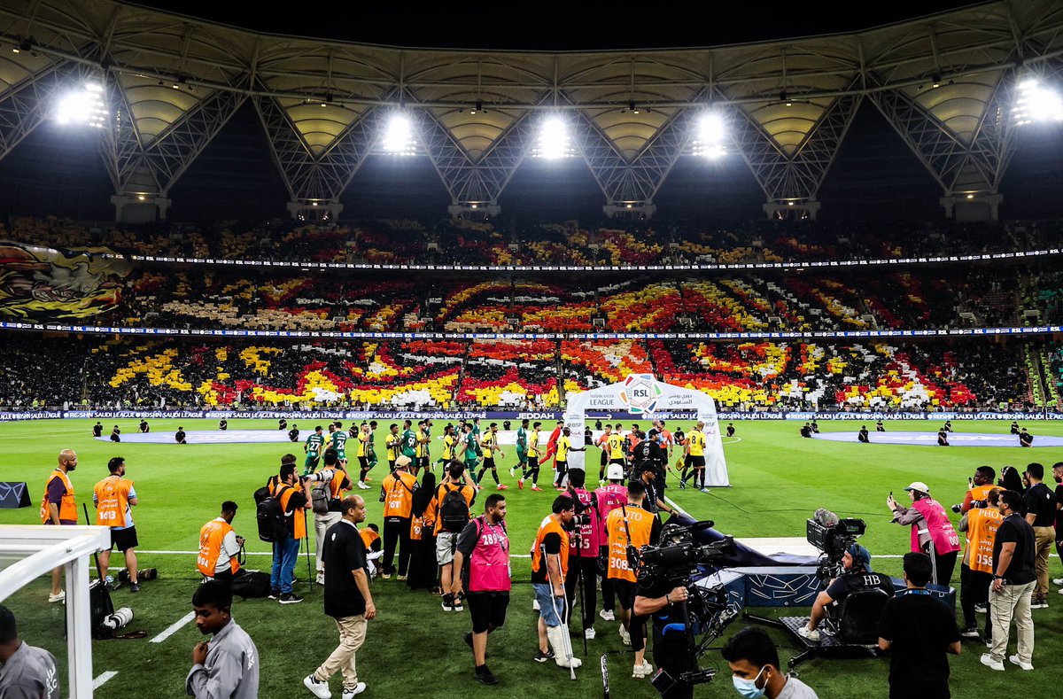 الاتحاد يركب الديربي 🤜🤫💛
#الاتحاد_الاهلي 
<a href="/ittihad_en/">Al-Ittihad Club</a> <a href="/ALAHLI_FC/">النادي الأهلي السعودي</a>