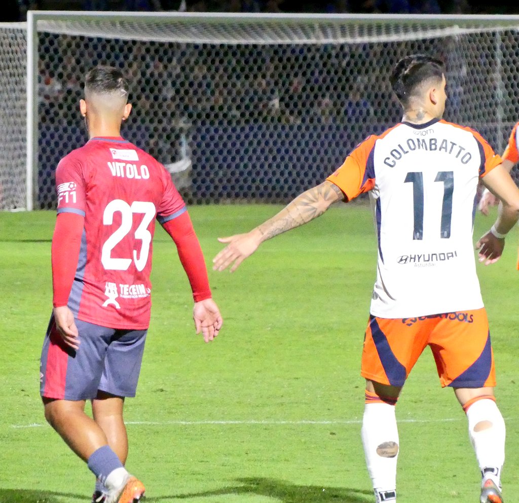 ⚽️ El <a href="/RealAvilaCF/">Real Ávila CF</a> se impone en la tanda de penaltis y pasa a la siguiente ronda. 

🆚 <a href="/RealAvilaCF/">Real Ávila CF</a> | (3) 0-0 (0) | <a href="/RealOviedo/">Real Oviedo</a> 

#CopadelReyMAPFRE