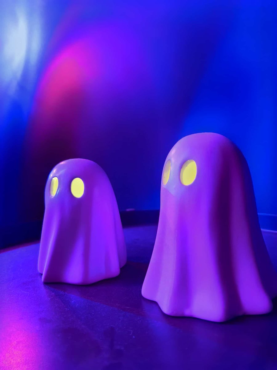 Eva from A Twisted Tale tweet media