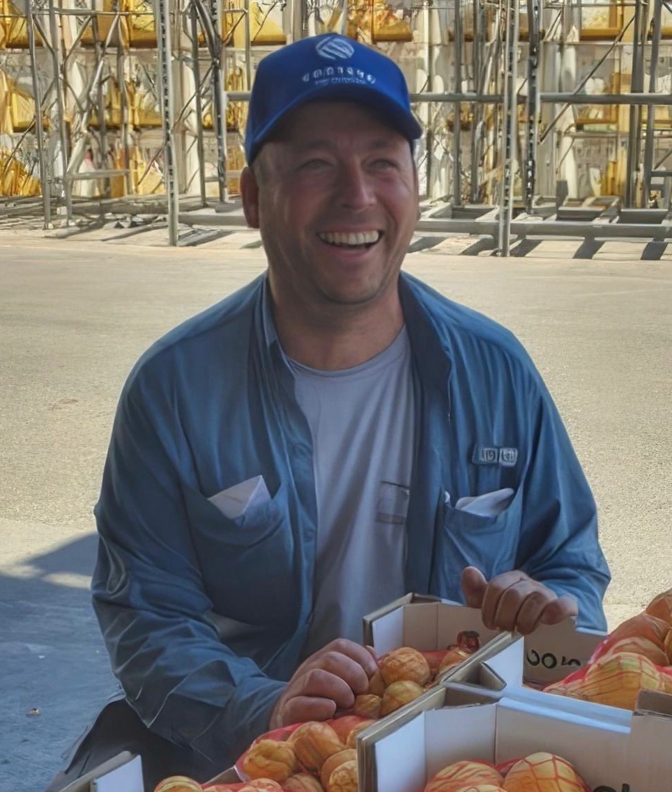 Zionist farmer Omer Weinstein was neutralized by a Hezbollah missile in Metula Israel. Weinstein was a settler thief from Kibbutz Dafna, built on the depopulated Palestinian village of Al-Sanbariyya. He is shown here proudly displaying the fruit he grew on stolen land.