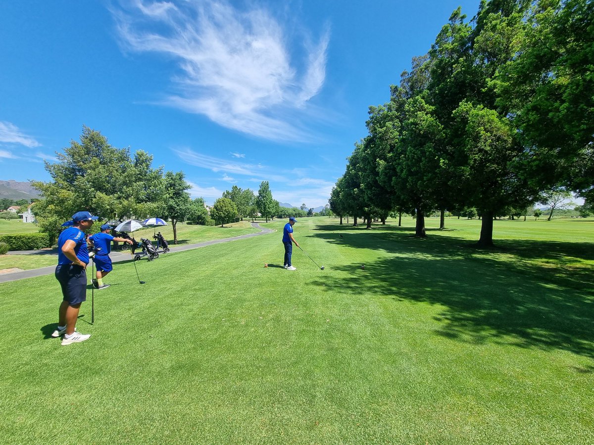 Leighton_K's tweet photo. Thank you @F7Sport1 and Paarl Golf Club for the brilliant round today. It was fantastic at the third annual F7 Golf day ππΎββοΈβ³π₯ #WeCheerForYou https://t.co/k8Ohybbpq5