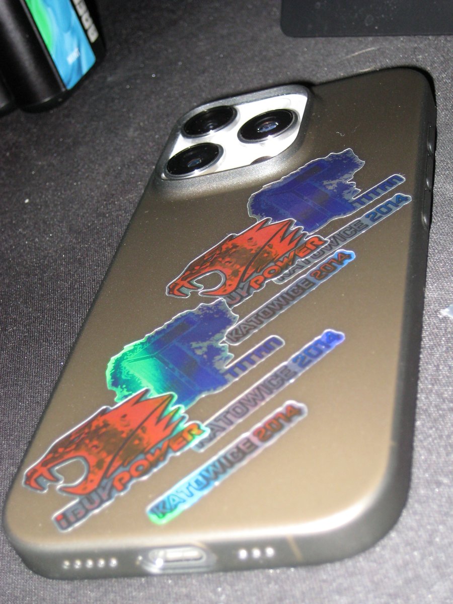 dave_cs's tweet image. Selling this 1/1 craft made by me .001

can accept crypto or bank.

B/O 97.9%

Last sold for N/A

Tradeable in 6 days.