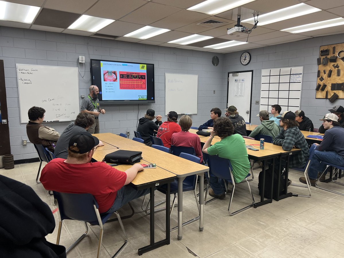 wilson6461's tweet photo. ESAB and Purity visited the welding classes today at Cheboygan High School  to provide our students with hands-on oxy fuel training. Mr. Fimbinger provides our students with so many amazing resources!
#GoChiefs!! https://t.co/YM3Ximsm6v
