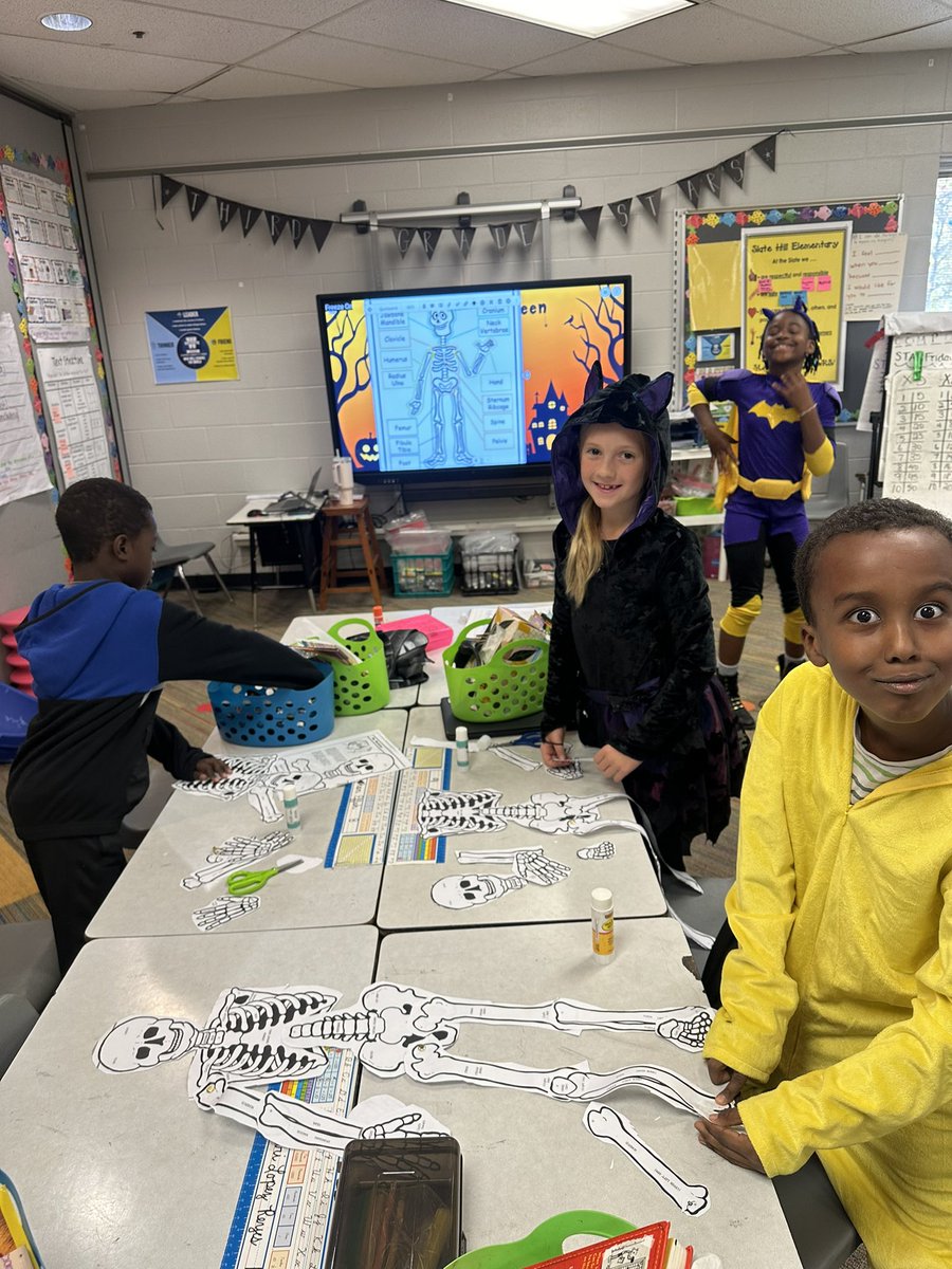 Slate Hill 3rd Grade Team tweet media