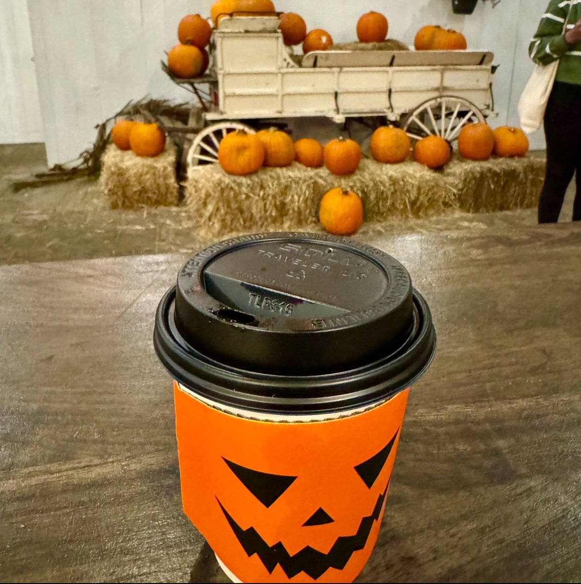 RossBernaud's tweet photo. 🎃🎃🎃 Happy Halloween https://t.co/QYsGGeJsfl