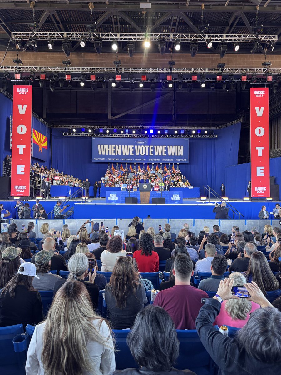 James Martin (@jameswmart) on Twitter photo VP <a href="/KamalaHarris/">Kamala Harris</a> takes the stage in Phoenix, Arizona. Early voting ends tomorrow and we are not going back! VP <a href="/KamalaHarris/">Kamala Harris</a> takes the stage in Phoenix, Arizona. Early voting ends tomorrow and we are not going back!