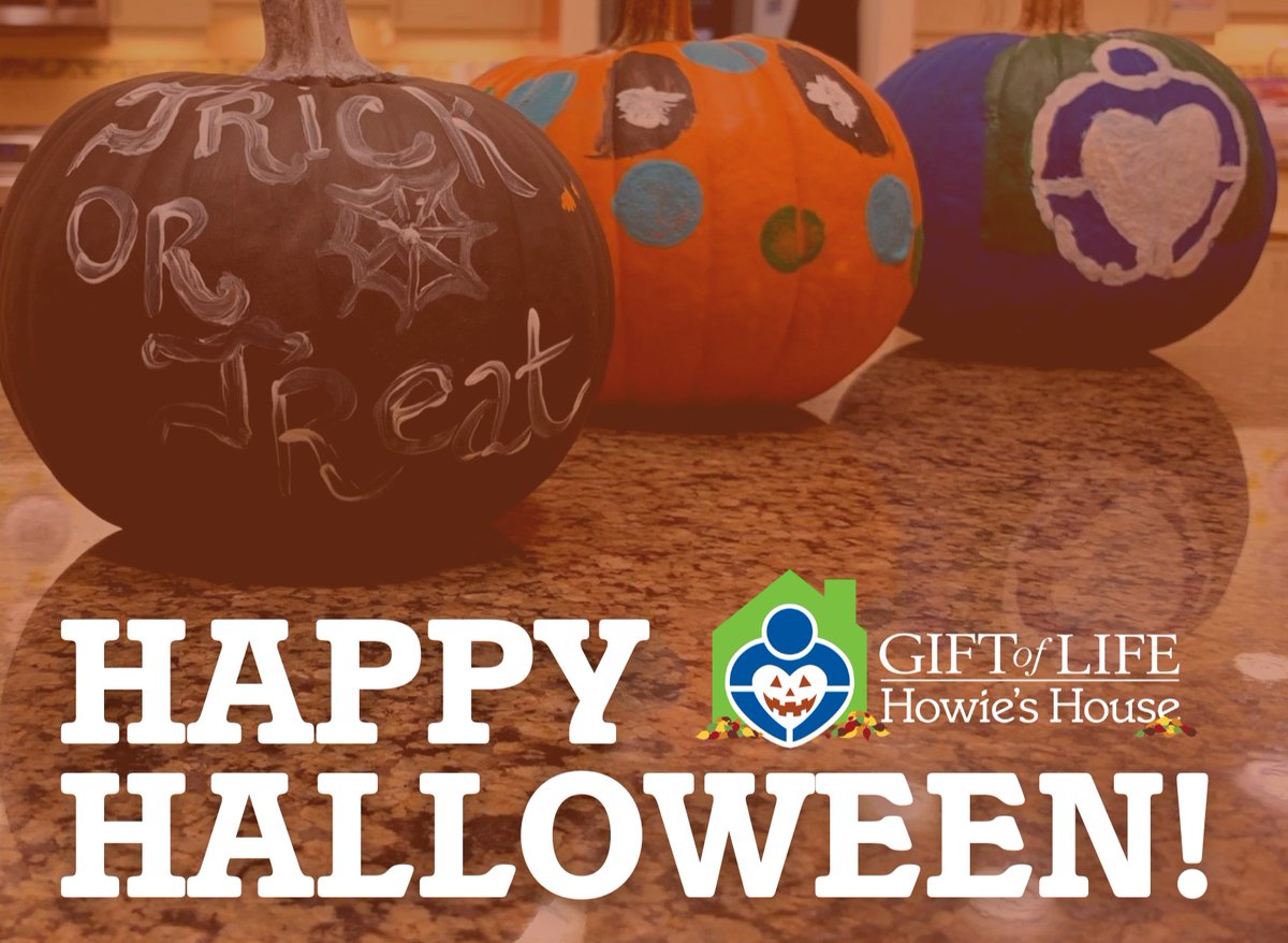 Howies_House's tweet photo. Happy Halloween from all of us at the House! 
We hope you and your family have a safe, festive and enjoyable Halloween!  🎃🍂 https://t.co/qlBM0CdPi4