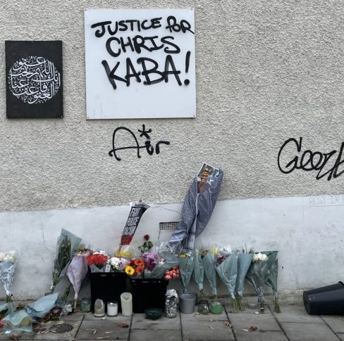 IBT1917's tweet photo. Chris Kaba was shot two years ago at 23 by policeman Martyn Blake who was cleared of murder last week. After the outrageous verdict the Labour govt defended the armed wing of the state, announcing that  officers on trial for killing suspects will be given total anonymity. 1/3 https://t.co/Pl6fw0DxYb