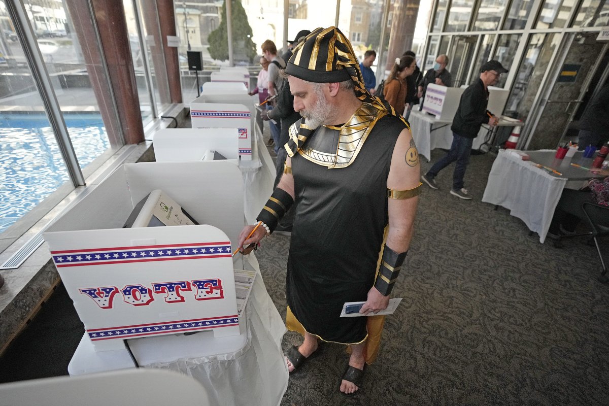 First time in 25+ years I had to type in my caption "King Tut votes..." #Wisconsin #Election #Halloween
