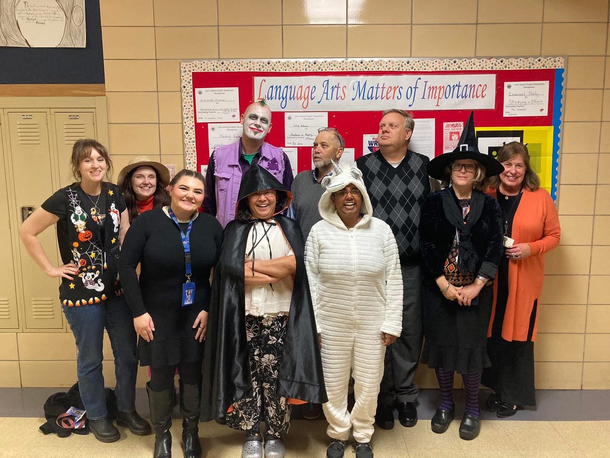 Some teachers in the English department — along with one social studies interloper — were in the Halloween spirit today! 🎃