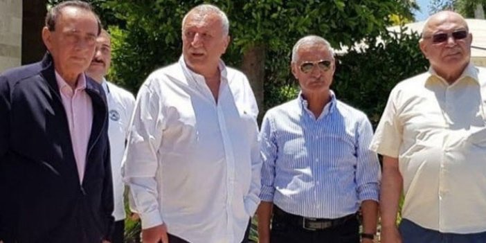 eacarerX's tweet photo. Tek devlet, tek millet, tek marina: https://t.co/CqkJ2ixs5l