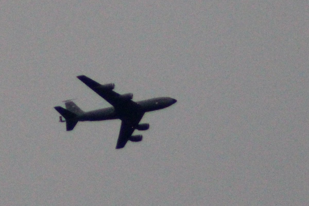 rjsincs's tweet image. Haven't had a good #MilAir spot in a bit. #RCH694 #AE014E #KC135 and far be it from me to get a good pic of it lol.