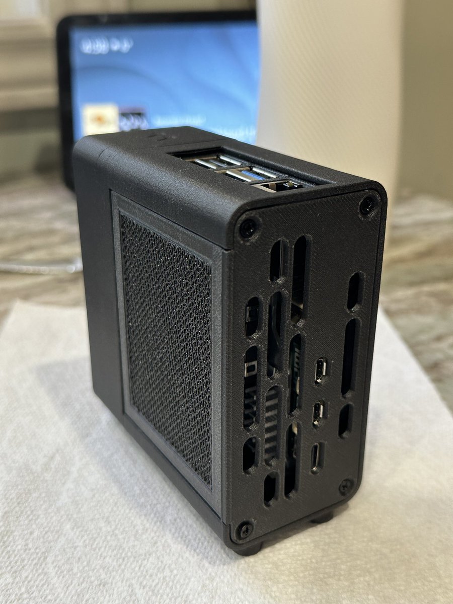 Creative Bear tweet media