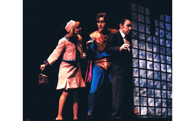 📌 <a href="/Lazzigags/">LAZZIGAGS</a> celebra 25 anys amb una gala solidària en suport a la infància d’Ucraïna.

Els donatius es gestionaran a través de la Fundació del Convent de Santa Clara, liderada per <a href="/sorluciacaram/">Sor Lucía Caram</a>.

🗓️La gala serà dilluns al <a href="/Teatre_Condal/">Teatre Condal</a>.

👉 entreacte.cat/entrades/actua…