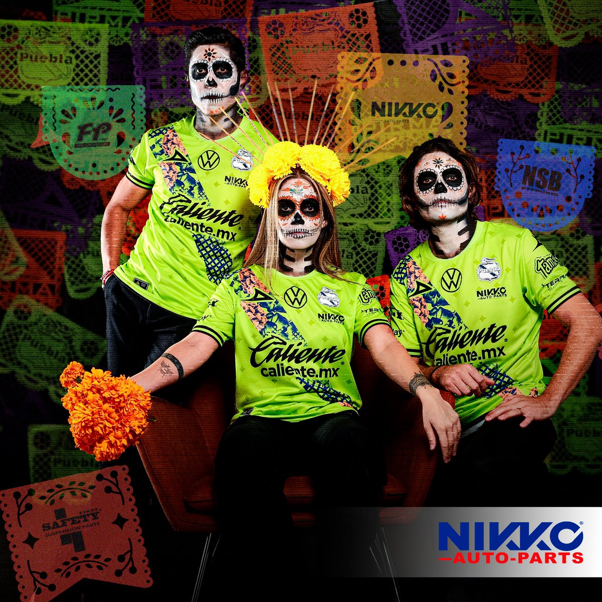 ¡Es bellísimo!
El nuevo jersey del Pueblota está inspirado en el papel picado y flor de cempasúchil. 
 
#NikkoAutoparts #SAFETY #DiaDeMuertos #DiaDeMuertos #flordecempasuchil #PapelPicado #Tradiciones #Mexico #Puebla