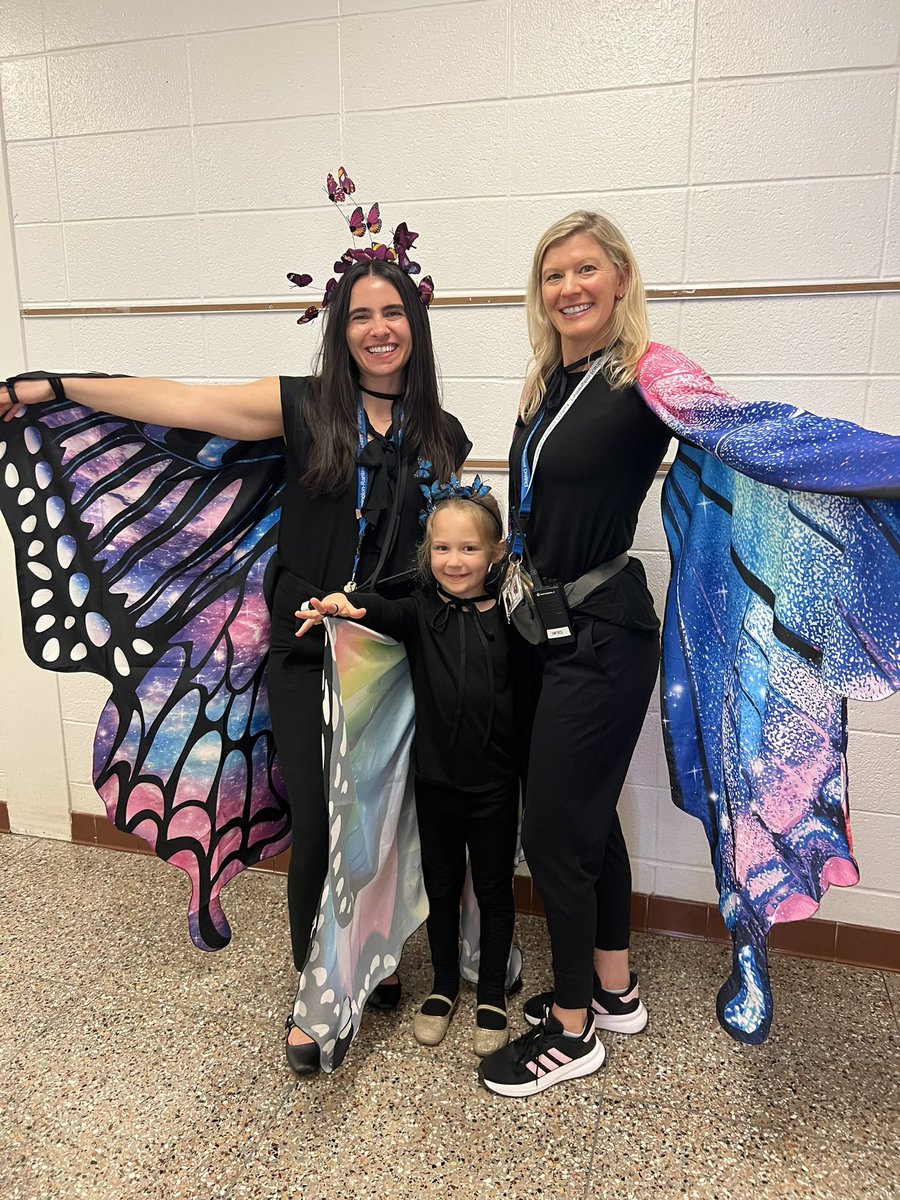 Mrs. Martinelli tweet media