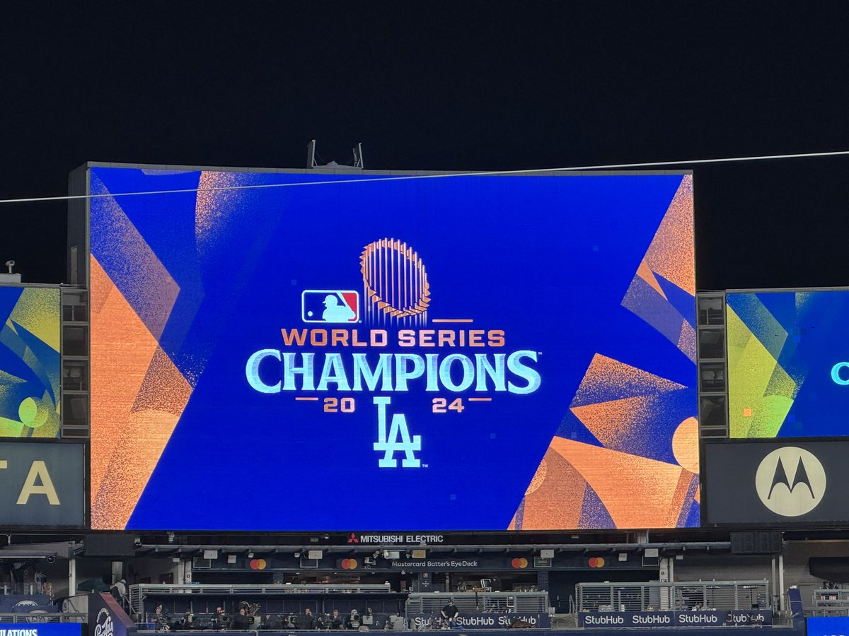 How bout them Dodgers !! <a href="/Dodgers/">Los Angeles Dodgers</a> <a href="/MLB/">MLB</a>