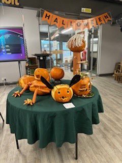 Cosy Direct tweet media