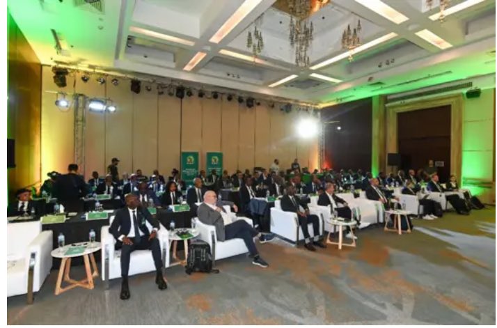 Safety First: CAF's Collaborative Approach to a Common Goal

africancoachesconnect.com/2024/10/31/sec…