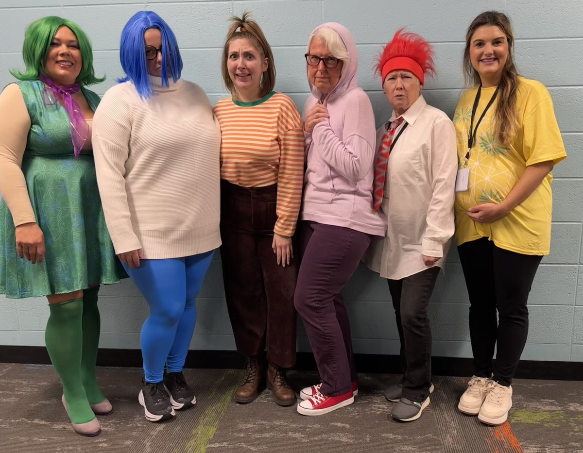 MrsAnnaWestphal's tweet image. 🎃 Happy Halloween 👻 from Chelsea’s  #InsideOut Team 👻 @MrsHollyWright @Chelsea_Tigers @fsd157c #InsideOut2 #InsideOutMovie
#HalloweenCostume