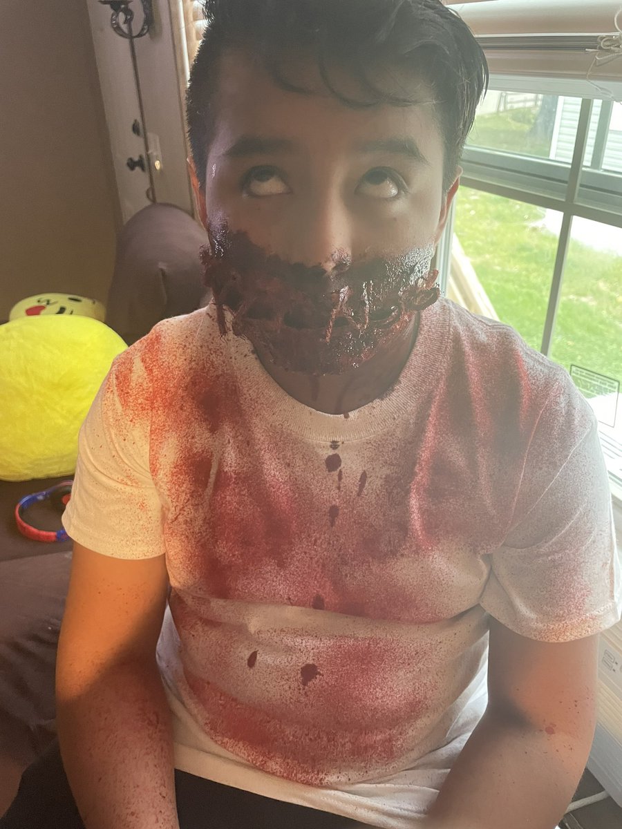 ramdon2080's tweet photo. Halloween 👍👍 https://t.co/ZJ0aaw1eQn