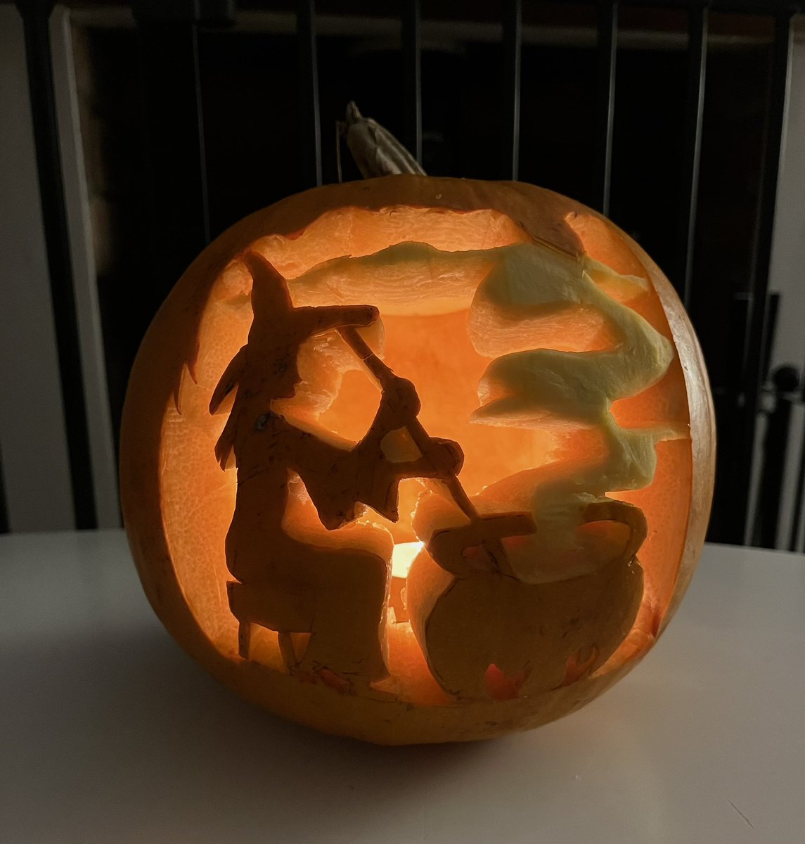 thanergspot's tweet photo. This year’s effort #halloween #pumpkincarving https://t.co/vrVMiO0ZeR