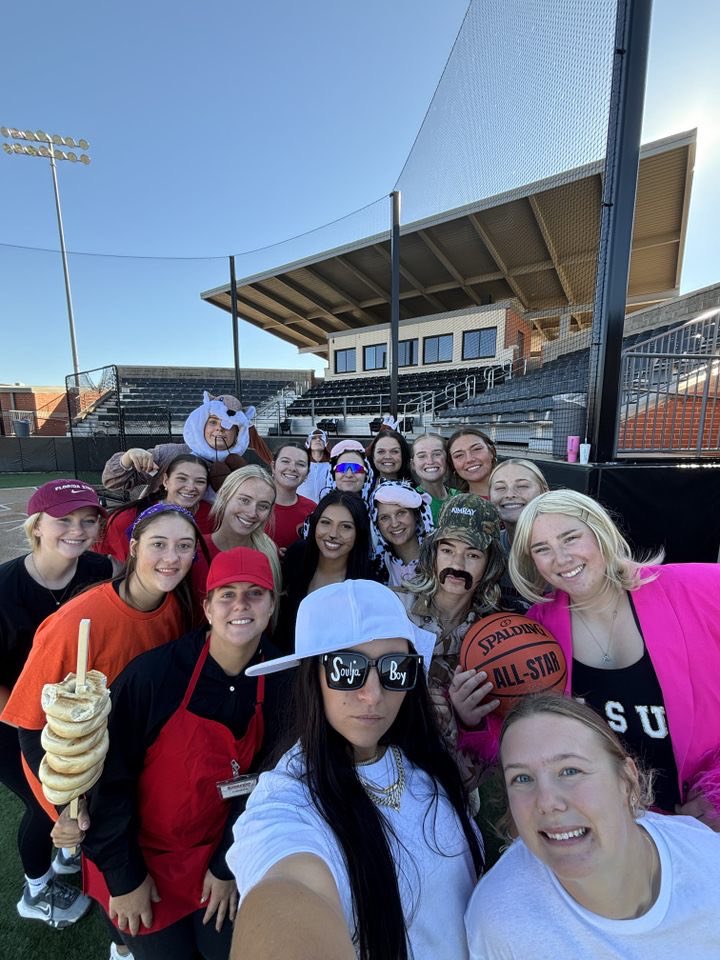 OC Softball tweet media