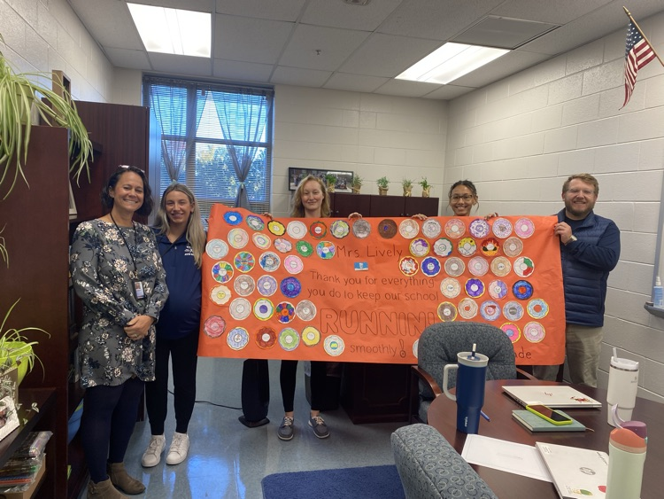 🎉 October is Principal Appreciation Month! Let's give a big shoutout to Ms. Lively for her unwavering dedication and support for our students and staff. Your leadership makes a difference every day! #PrincipalAppreciationMonth <a href="/AlexisAllively/">Alexis Lively</a> <a href="/AACountySchools/">AACPS</a>