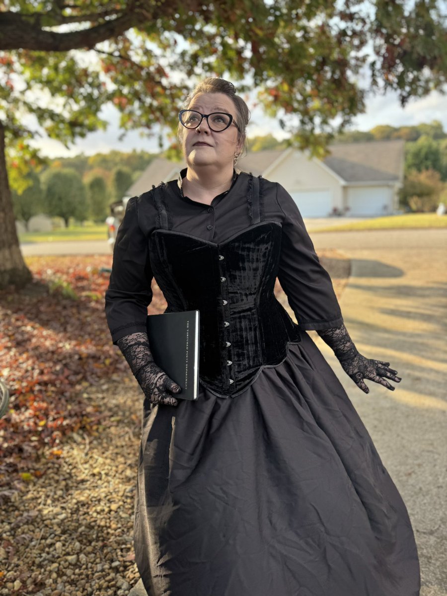 Just another tortured poet… HAPPY HALLOWEEN! #TSTTPD <a href="/taylornation13/">Taylor Nation</a> <a href="/taylornation13/">Taylor Nation</a>