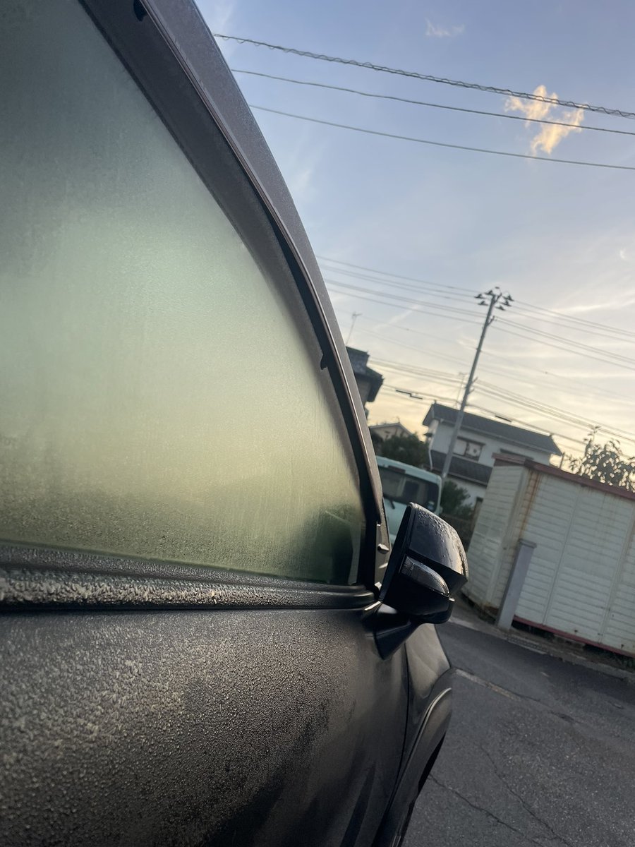 iPhoneShop_info's tweet photo. おはようございます🍀
今の新潟市は晴れ☀️

気がつけば朝露、今年も残り2ヶ月か…

早い！

いい形で新年を迎えられるよう走り切りますか💦

今日も宜しくお願いします🙇‍♂️

#企業公式が毎朝地元の天気を言い合う
#企業公式が朝の挨拶を言い合う 
#相互フォロー https://t.co/tnEf19dclb
