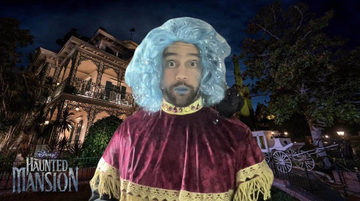 PurpleTF's tweet photo. Happy Halloween from Madame Leota 🎃 #halloween #leota #hauntedmansion https://t.co/cwgvnmESJr