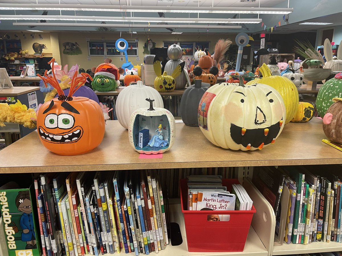 Brooke Hale (@mrsbrookehale) on Twitter photo Wow! Look at all these family character pumpkins. Over 75 families participated. It brings even more joy to our media center. @BrookeHaleSPE <a href="/collierschools/">Collier County Public Schools</a> @spehawksnaples @ccpsmediacentrs #CCPSMediaspecialist #libraries #mediacenters
#ccpsproud #readersareleaders #spemediafun Wow! Look at all these family character pumpkins. Over 75 families participated. It brings even more joy to our media center. @BrookeHaleSPE <a href="/collierschools/">Collier County Public Schools</a> @spehawksnaples @ccpsmediacentrs #CCPSMediaspecialist #libraries #mediacenters
#ccpsproud #readersareleaders #spemediafun