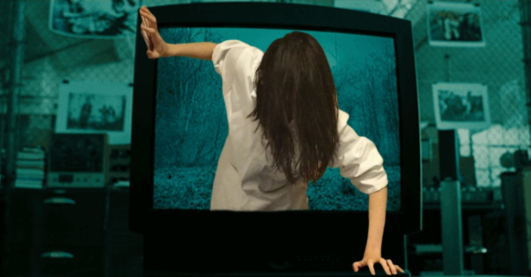 anxiety_hours_'s tweet image. Happy Halloween!!!🎃🎃🎃 Enjoy my Samara Morgan cosplay that cost me absolutely nothing to make