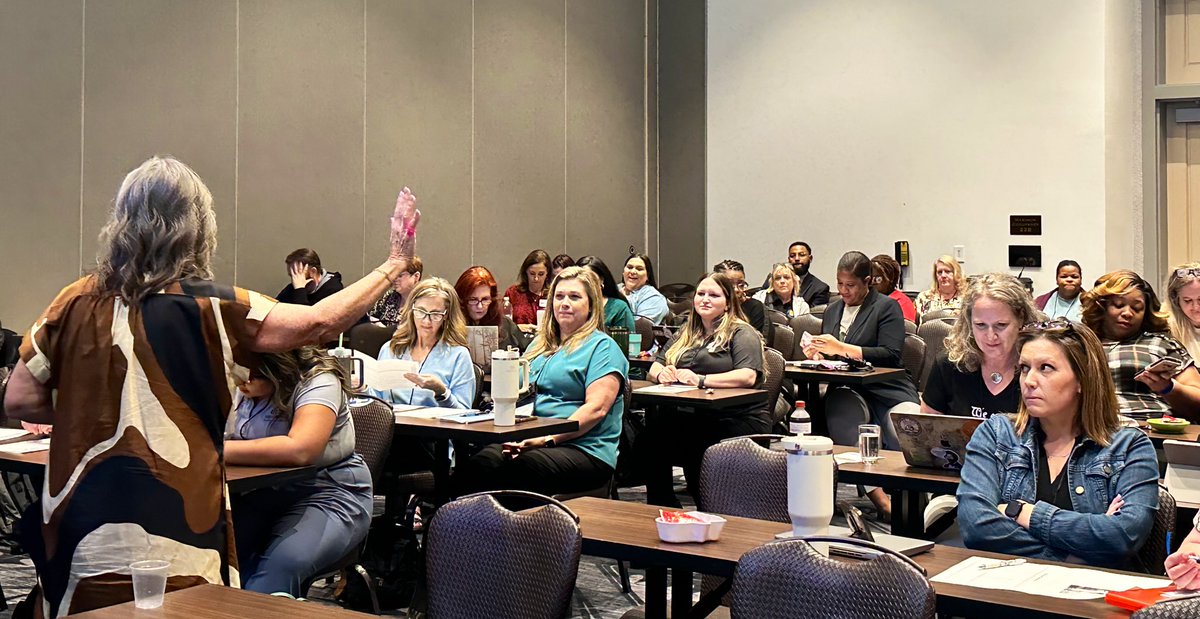 s3strategies's tweet image. Happening NOW in KILIMANJARO 4➡️The Perfect Union: Merging Literacy &amp;amp; SS!  #TSSSA24 #TXTSSSA #TXCSS2024 #s3strategies #PurposefulPD #SSeducation #BuildingSocialStudiesLiteracy #ItMatters