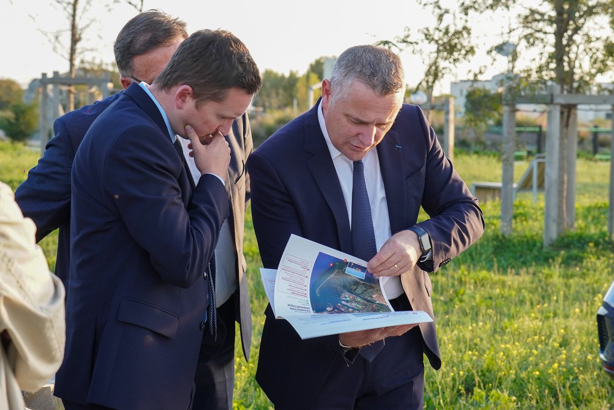 Alvarez Martial tweet media