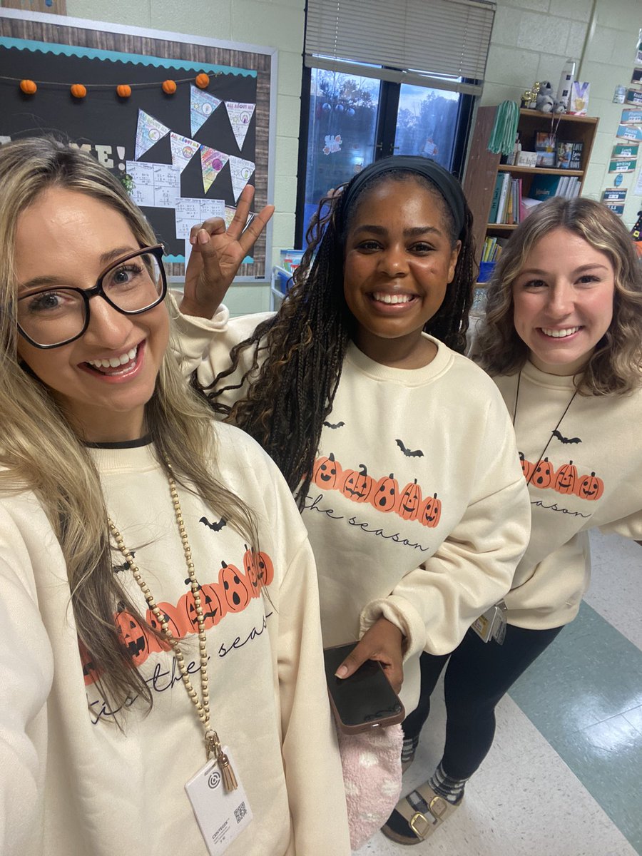 Matchy matchy in our pumpkin shirts #rnegreatthings