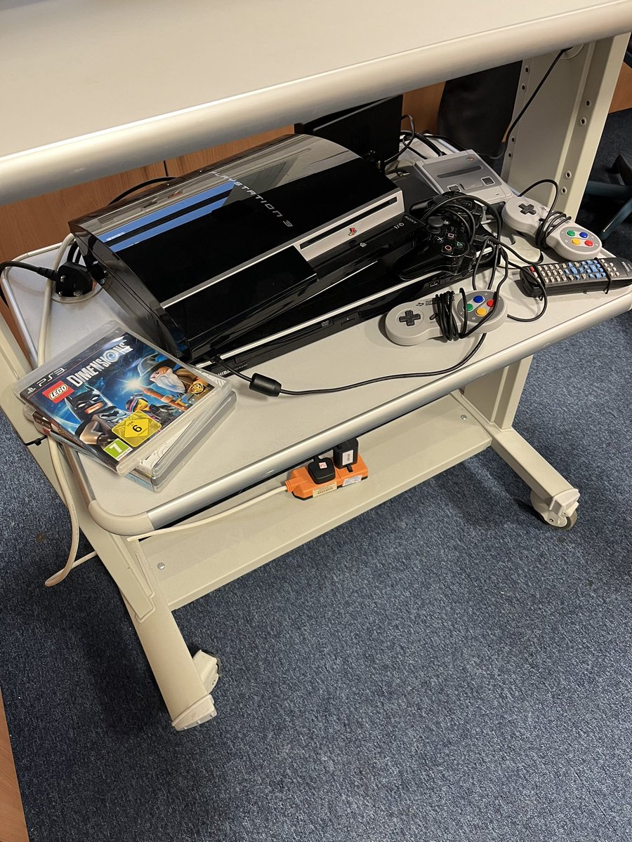 A day full of fun.  From the students making me a lovely coffee with the schools new coffee machine, practising their barista skills, to video game club after school where I got to form relationships with students outside the classroom. Been a great first week of placement!