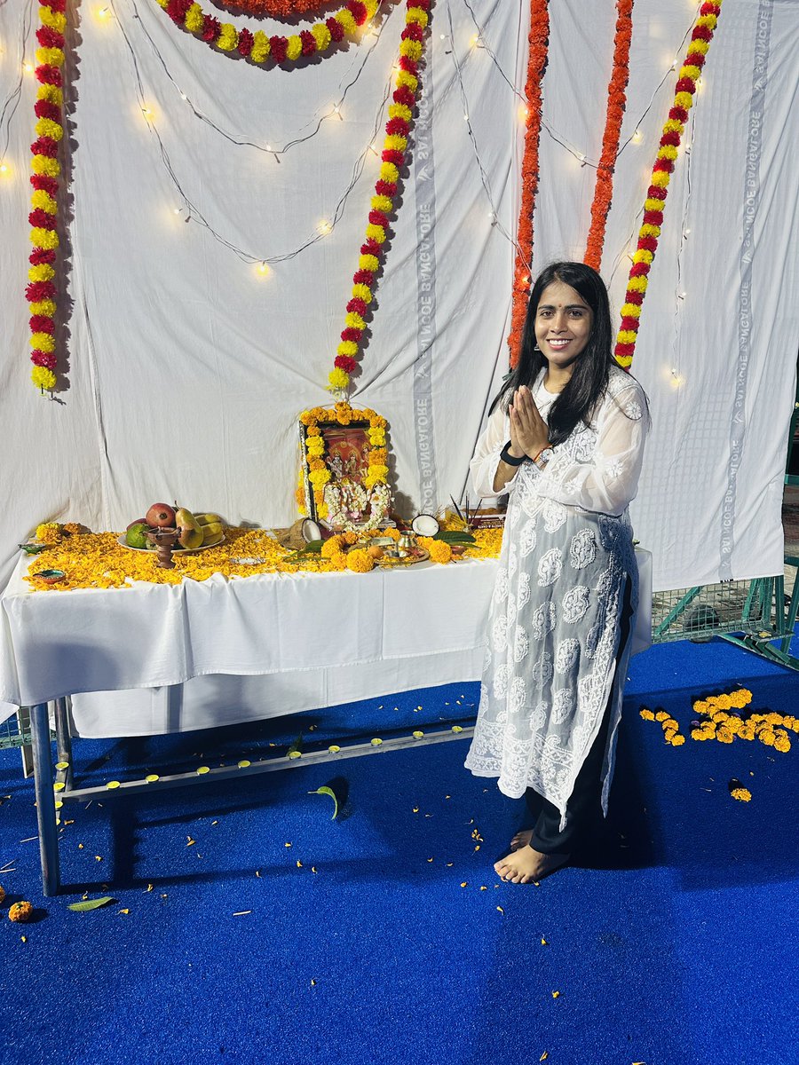 Nehagoyal_720's tweet photo. Happy Diwali 🪔 https://t.co/c8pwVABrQu